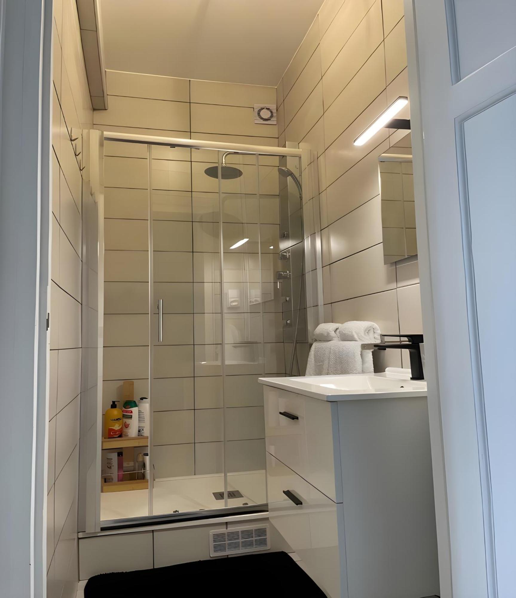 Charmant Studio Climatise Paris Expo Porte De Versailles - Dome De Paris , Near Transportation Links Vanves Ngoại thất bức ảnh